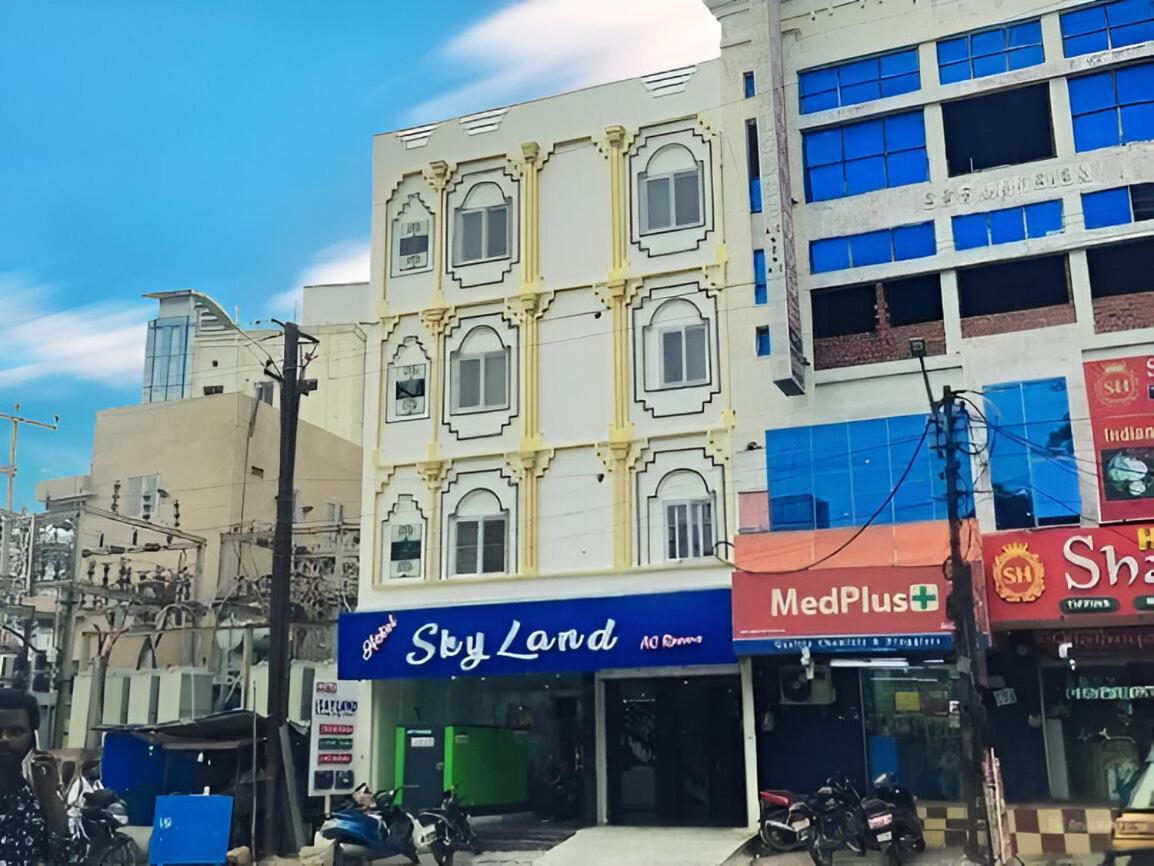Hotel Skyland Varangal Kültér fotó