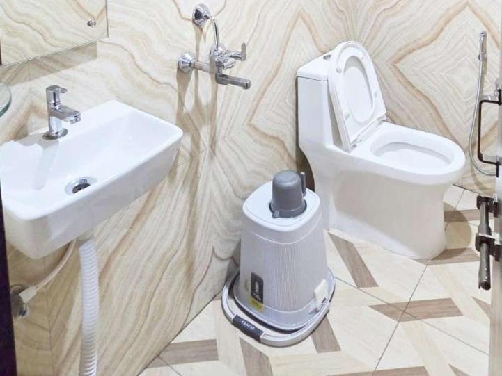 Hotel Skyland Varangal Kültér fotó