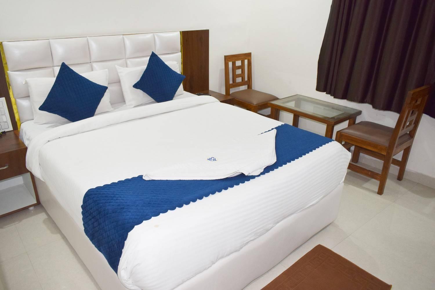 Hotel Skyland Varangal Kültér fotó
