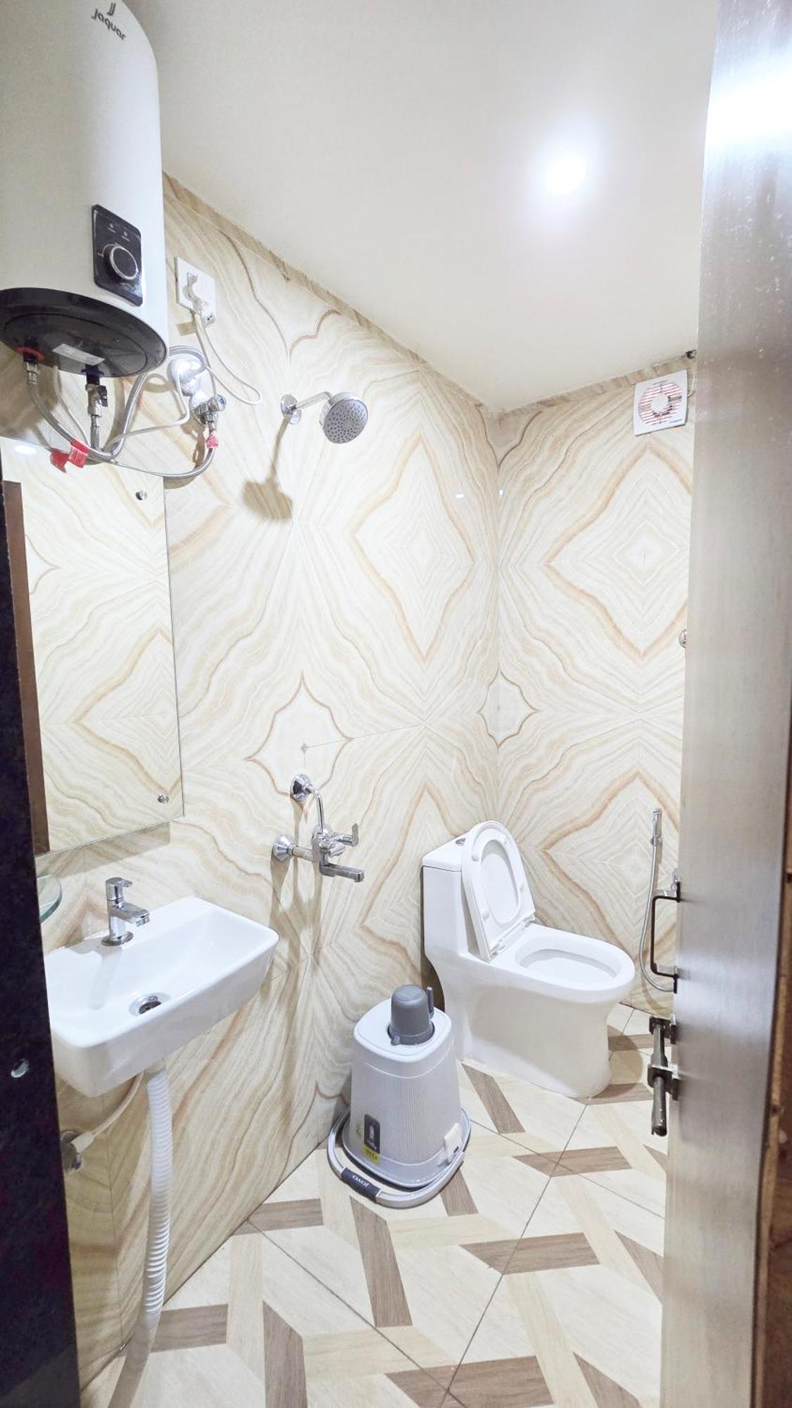Hotel Skyland Varangal Kültér fotó
